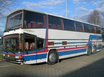 Neoplan Spaceliner N117 - Turistički autobus