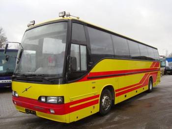 Turistički autobus VOLVO B12B CARRUS STAR502: slika 1