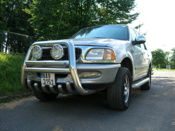 Ford Expedition 4,6 L - LPG - Automobil