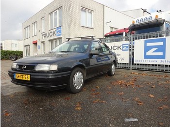 Opel Vectra 1.6 I GL - Automobil