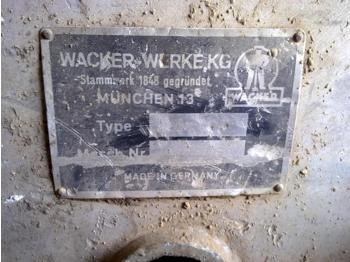Wacker DVPN 75 - Građevinska mašina