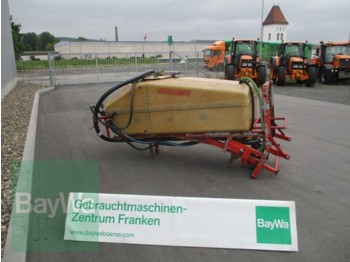 Jacoby Aufbaufaß 1400 l - Prskalica montirana na traktor