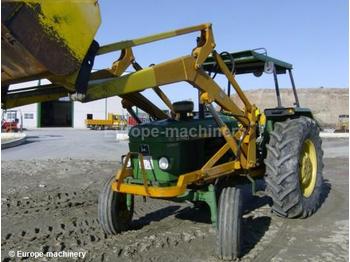 John Deere 2140 2S - Traktor